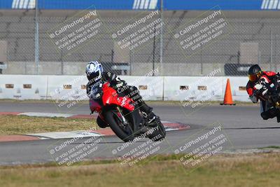 media/Nov-26-2022-Fastrack Riders (Sat) [[b001e85eef]]/Level 2/Session 3 Outside Turn 9/